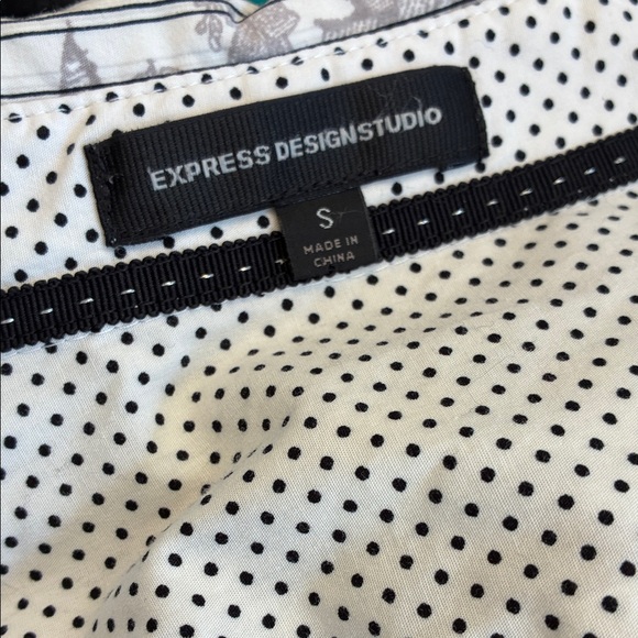 Express Elegant Gray Patterned Blouse - Picture 7 of 9